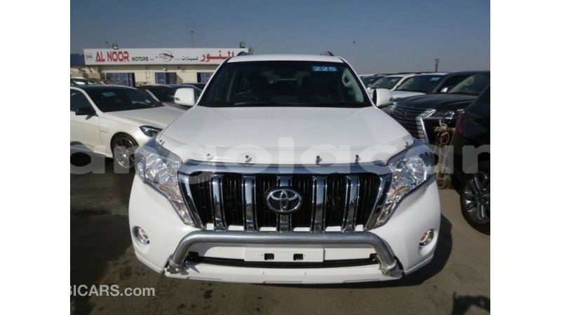 Big with watermark toyota prado bengo province import dubai 7063