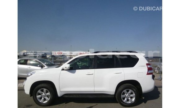 Comprar Importar Toyota Prado Branco Carro em Import - Dubai em Bengo Province Comprar Importar Toyota Prado Branco Carro em Import - Dubai em Bengo Province