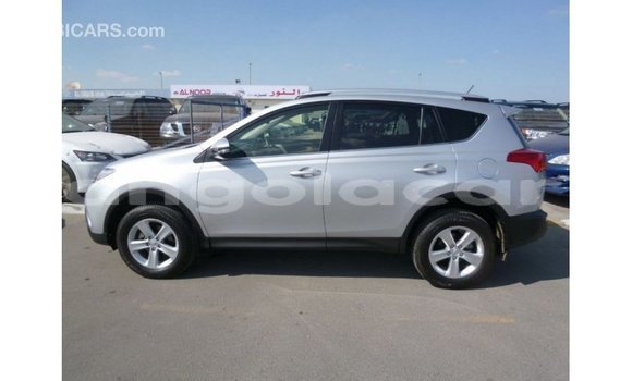 Comprar Importar Toyota 4Runner Outro Carro em Import - Dubai em Bengo Province Comprar Importar Toyota 4Runner Outro Carro em Import - Dubai em Bengo Province