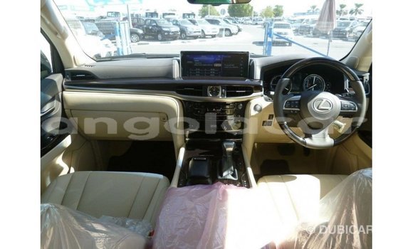 Comprar Importar Lexus LX Branco Carro em Import - Dubai em Bengo Province Comprar Importar Lexus LX Branco Carro em Import - Dubai em Bengo Province