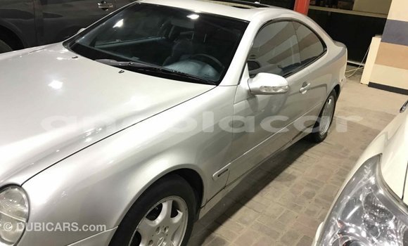 Comprar Importar Mercedes-Benz 190 (W201) Outro Carro em Import - Dubai em Bengo Province Comprar Importar Mercedes-Benz 190 (W201) Outro Carro em Import - Dubai em Bengo Province
