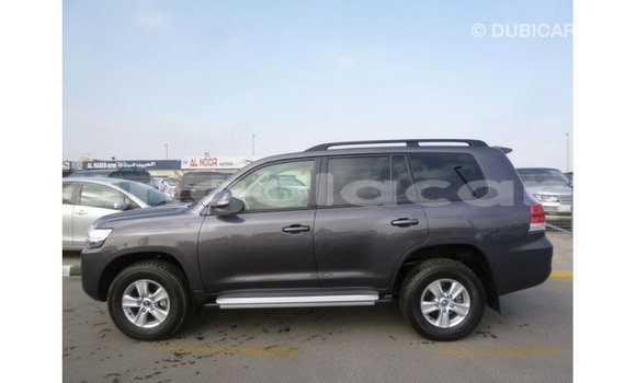 Comprar Importar Toyota Land Cruiser Outro Carro em Import - Dubai em Bengo Province Comprar Importar Toyota Land Cruiser Outro Carro em Import - Dubai em Bengo Province