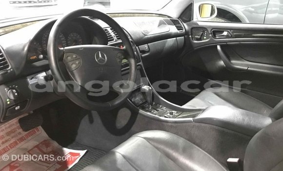 Comprar Importar Mercedes-Benz 190 (W201) Outro Carro em Import - Dubai em Bengo Province Comprar Importar Mercedes-Benz 190 (W201) Outro Carro em Import - Dubai em Bengo Province