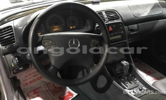 Comprar Importar Mercedes-Benz 190 (W201) Outro Carro em Import - Dubai em Bengo Province Comprar Importar Mercedes-Benz 190 (W201) Outro Carro em Import - Dubai em Bengo Province