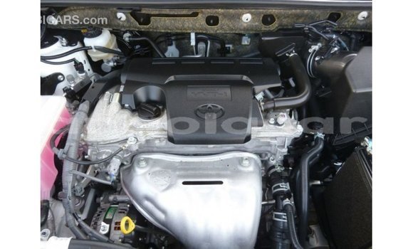 Comprar Importar Toyota 4Runner Branco Carro em Import - Dubai em Bengo Province Comprar Importar Toyota 4Runner Branco Carro em Import - Dubai em Bengo Province