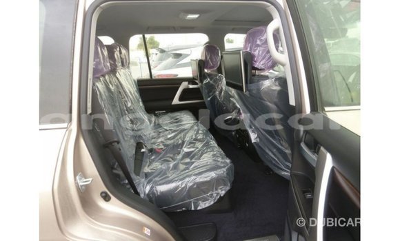 Comprar Importar Toyota Land Cruiser Outro Carro em Import - Dubai em Bengo Province Comprar Importar Toyota Land Cruiser Outro Carro em Import - Dubai em Bengo Province