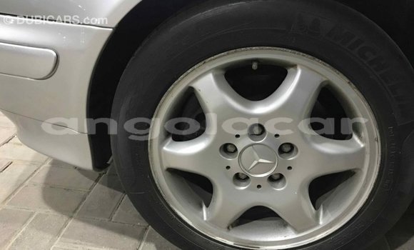 Acheter Import Voiture Mercedes-Benz 190 (W201) Autre à Import - Dubai, Province de Bengo