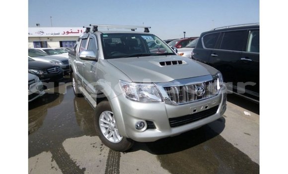 Comprar Importar Toyota Hilux Outro Carro em Import - Dubai em Bengo Province Comprar Importar Toyota Hilux Outro Carro em Import - Dubai em Bengo Province