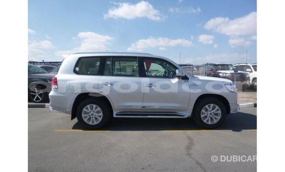 Comprar Importar Toyota Land Cruiser Outro Carro em Import - Dubai em Bengo Province Comprar Importar Toyota Land Cruiser Outro Carro em Import - Dubai em Bengo Province