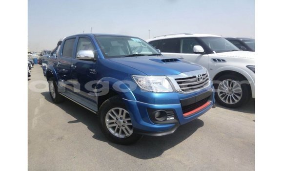 Comprar Importar Toyota Hilux Azul Carro em Import - Dubai em Bengo Province Comprar Importar Toyota Hilux Azul Carro em Import - Dubai em Bengo Province