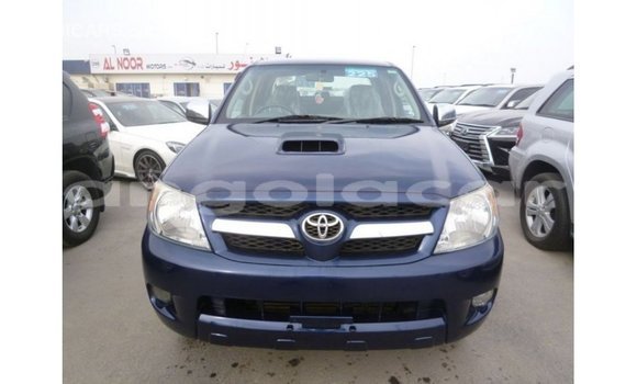 Comprar Importar Toyota Hilux Azul Carro em Import - Dubai em Bengo Province Comprar Importar Toyota Hilux Azul Carro em Import - Dubai em Bengo Province