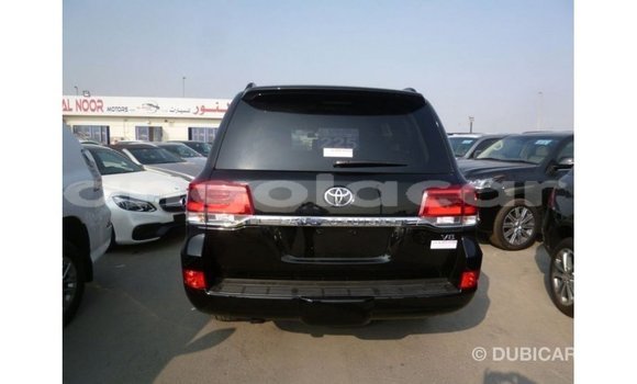 Comprar Importar Toyota Land Cruiser Preto Carro em Import - Dubai em Bengo Province Comprar Importar Toyota Land Cruiser Preto Carro em Import - Dubai em Bengo Province