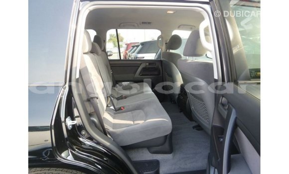Comprar Importar Toyota Land Cruiser Preto Carro em Import - Dubai em Bengo Province Comprar Importar Toyota Land Cruiser Preto Carro em Import - Dubai em Bengo Province