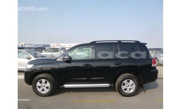 Comprar Importar Toyota Land Cruiser Preto Carro em Import - Dubai em Bengo Province Comprar Importar Toyota Land Cruiser Preto Carro em Import - Dubai em Bengo Province