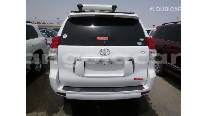 Big with watermark toyota prado bengo province import dubai 7081