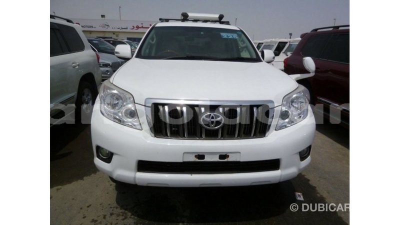 Big with watermark toyota prado bengo province import dubai 7081