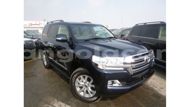 Big with watermark toyota land cruiser bengo province import dubai 7082