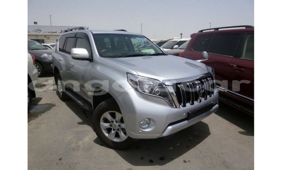 Comprar Importar Toyota Prado Outro Carro em Import - Dubai em Bengo Province Comprar Importar Toyota Prado Outro Carro em Import - Dubai em Bengo Province