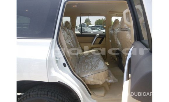 Comprar Importar Toyota Prado Branco Carro em Import - Dubai em Bengo Province Comprar Importar Toyota Prado Branco Carro em Import - Dubai em Bengo Province