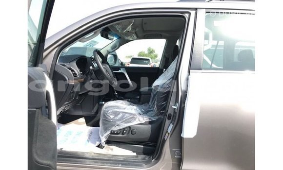 Comprar Importar Toyota Prado Marrom Carro em Import - Dubai em Bengo Province Comprar Importar Toyota Prado Marrom Carro em Import - Dubai em Bengo Province