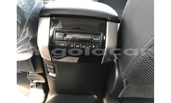 Comprar Importar Toyota Prado Marrom Carro em Import - Dubai em Bengo Province Comprar Importar Toyota Prado Marrom Carro em Import - Dubai em Bengo Province