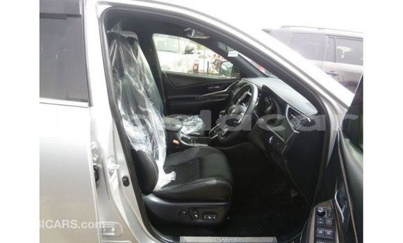 Comprar Importar Toyota Harrier Outro Carro em Import - Dubai em Bengo Province Comprar Importar Toyota Harrier Outro Carro em Import - Dubai em Bengo Province