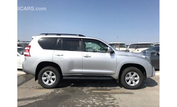 Acheter Import Voiture Toyota Prado Autre à Import - Dubai, Province de Bengo Acheter Import Voiture Toyota Prado Autre à Import - Dubai, Province de Bengo