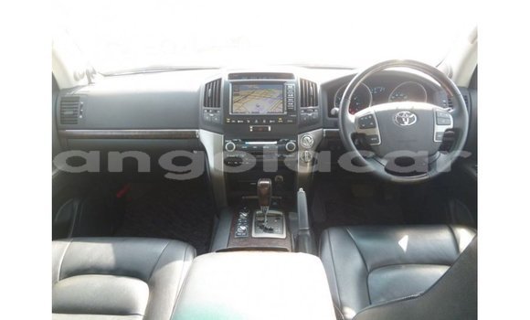 Comprar Importar Toyota Land Cruiser Preto Carro em Import - Dubai em Bengo Province Comprar Importar Toyota Land Cruiser Preto Carro em Import - Dubai em Bengo Province