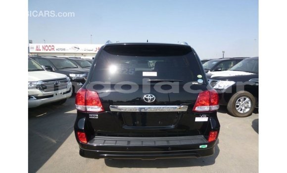 Comprar Importar Toyota Land Cruiser Preto Carro em Import - Dubai em Bengo Province Comprar Importar Toyota Land Cruiser Preto Carro em Import - Dubai em Bengo Province