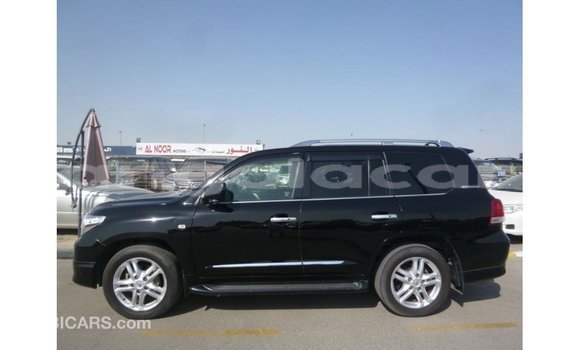 Comprar Importar Toyota Land Cruiser Preto Carro em Import - Dubai em Bengo Province Comprar Importar Toyota Land Cruiser Preto Carro em Import - Dubai em Bengo Province