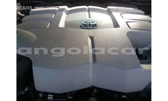 Comprar Importar Toyota Land Cruiser Preto Carro em Import - Dubai em Bengo Province Comprar Importar Toyota Land Cruiser Preto Carro em Import - Dubai em Bengo Province