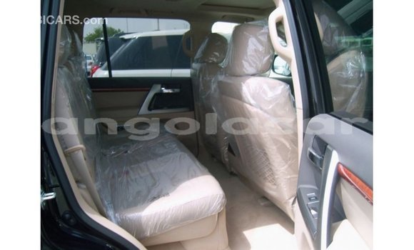 Comprar Importar Toyota Land Cruiser Preto Carro em Import - Dubai em Bengo Province Comprar Importar Toyota Land Cruiser Preto Carro em Import - Dubai em Bengo Province