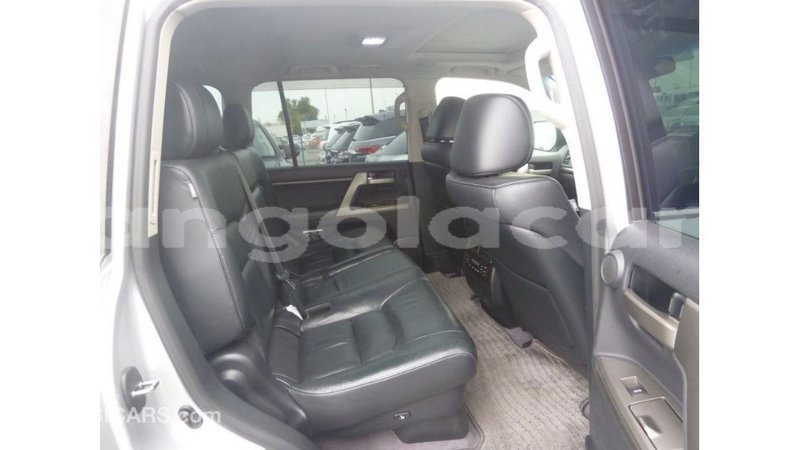 Big with watermark toyota land cruiser bengo province import dubai 7099