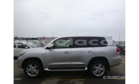 Comprar Importar Toyota Land Cruiser Outro Carro em Import - Dubai em Bengo Province Comprar Importar Toyota Land Cruiser Outro Carro em Import - Dubai em Bengo Province