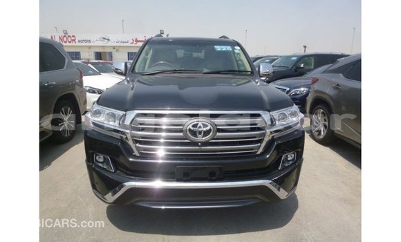 Comprar Importar Toyota Land Cruiser Preto Carro em Import - Dubai em Bengo Province Comprar Importar Toyota Land Cruiser Preto Carro em Import - Dubai em Bengo Province