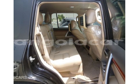 Comprar Importar Toyota Land Cruiser Preto Carro em Import - Dubai em Bengo Province Comprar Importar Toyota Land Cruiser Preto Carro em Import - Dubai em Bengo Province