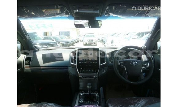 Comprar Importar Toyota Land Cruiser Preto Carro em Import - Dubai em Bengo Province Comprar Importar Toyota Land Cruiser Preto Carro em Import - Dubai em Bengo Province