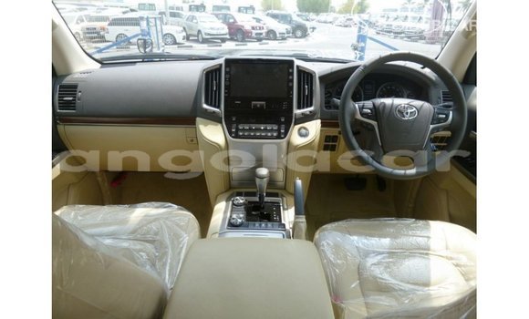 Acheter Import Voiture Toyota Land Cruiser Noir à Import - Dubai, Province de Bengo Acheter Import Voiture Toyota Land Cruiser Noir à Import - Dubai, Province de Bengo