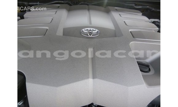Acheter Import Voiture Toyota Land Cruiser Noir à Import - Dubai, Province de Bengo Acheter Import Voiture Toyota Land Cruiser Noir à Import - Dubai, Province de Bengo
