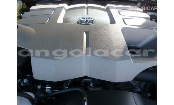 Comprar Importar Toyota Land Cruiser Branco Carro em Import - Dubai em Bengo Province Comprar Importar Toyota Land Cruiser Branco Carro em Import - Dubai em Bengo Province