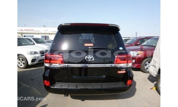 Comprar Importar Toyota Land Cruiser Preto Carro em Import - Dubai em Bengo Province Comprar Importar Toyota Land Cruiser Preto Carro em Import - Dubai em Bengo Province