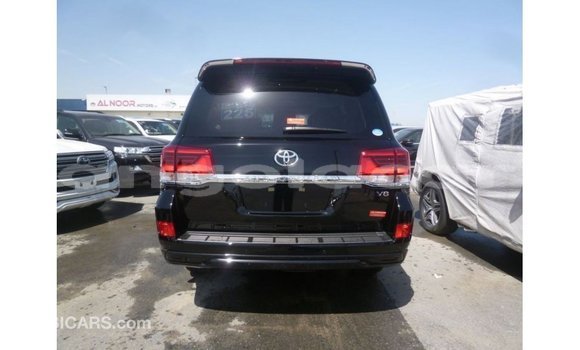 Comprar Importar Toyota Land Cruiser Preto Carro em Import - Dubai em Bengo Province Comprar Importar Toyota Land Cruiser Preto Carro em Import - Dubai em Bengo Province