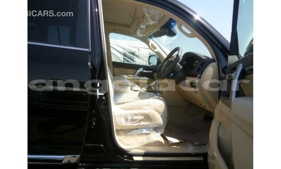 Comprar Importar Toyota Land Cruiser Preto Carro em Import - Dubai em Bengo Province Comprar Importar Toyota Land Cruiser Preto Carro em Import - Dubai em Bengo Province