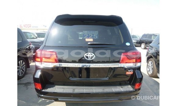 Comprar Importar Toyota Land Cruiser Preto Carro em Import - Dubai em Bengo Province Comprar Importar Toyota Land Cruiser Preto Carro em Import - Dubai em Bengo Province