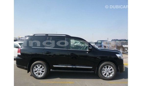Comprar Importar Toyota Land Cruiser Preto Carro em Import - Dubai em Bengo Province Comprar Importar Toyota Land Cruiser Preto Carro em Import - Dubai em Bengo Province