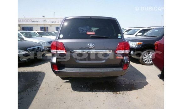 Comprar Importar Toyota Land Cruiser Outro Carro em Import - Dubai em Bengo Province Comprar Importar Toyota Land Cruiser Outro Carro em Import - Dubai em Bengo Province