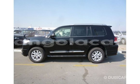 Acheter Import Voiture Toyota Land Cruiser Noir à Import - Dubai, Province de Bengo Acheter Import Voiture Toyota Land Cruiser Noir à Import - Dubai, Province de Bengo