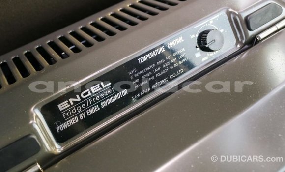 Acheter Import Voiture Toyota Coaster Blanc à Import - Dubai, Province de Bengo Acheter Import Voiture Toyota Coaster Blanc à Import - Dubai, Province de Bengo