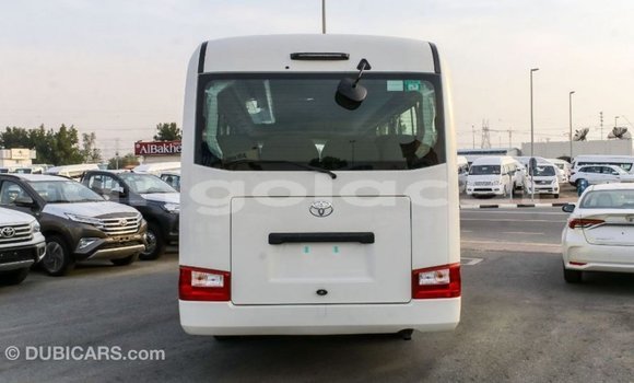 Acheter Import Voiture Toyota Coaster Blanc à Import - Dubai, Province de Bengo Acheter Import Voiture Toyota Coaster Blanc à Import - Dubai, Province de Bengo