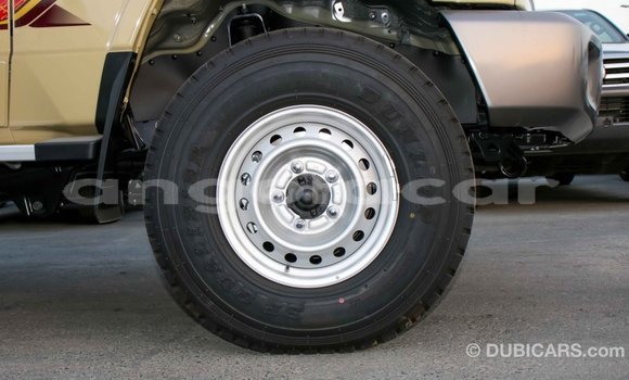 Buy Import Toyota Land Cruiser Beige Car in Import - Dubai in Bengo Province Buy Import Toyota Land Cruiser Beige Car in Import - Dubai in Bengo Province